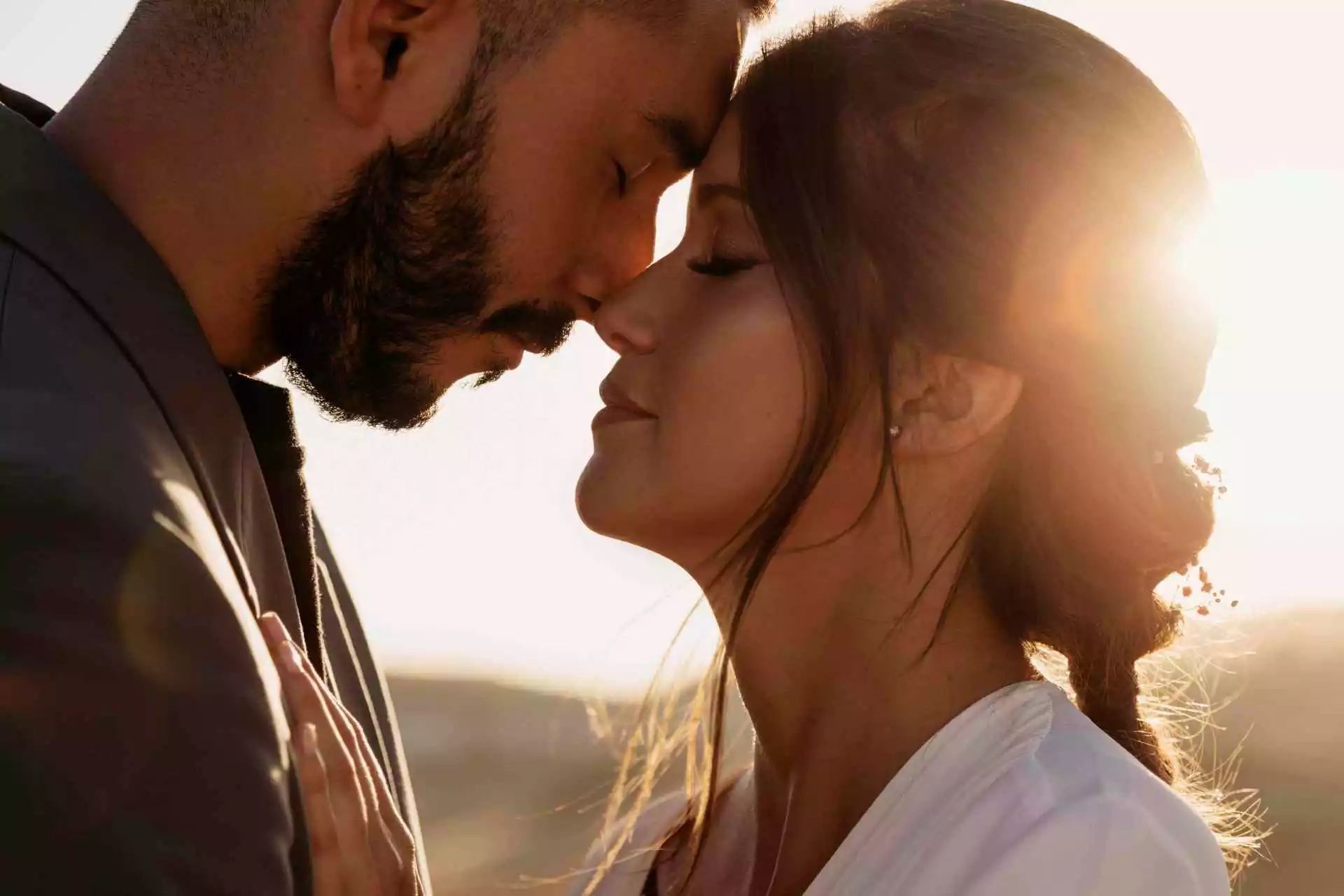 【2025 包養安全指南】行情大公開：避開詐騙陷阱、開啟穩定包養關係的 3 大關···